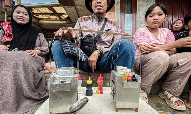 Viral Penjual Cuanki Mini Raup Keuntungan Rp100 Ribu Per Hari!