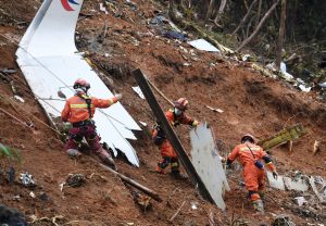 Pencarian Korban Pesawat China Eastern Masih Berlanjut
