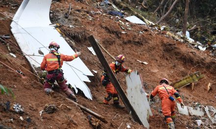 Pencarian Korban Pesawat China Eastern Masih Berlanjut