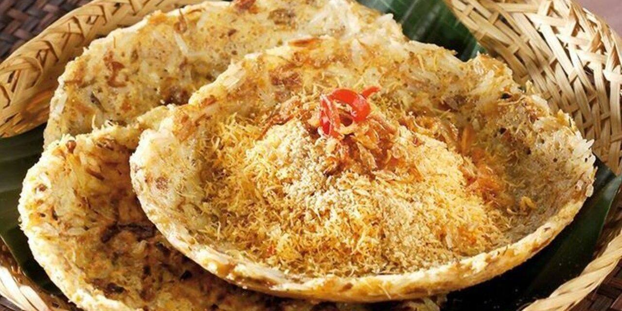 Kerak Telor Betawi: Kuliner Legendaris Jakarta Dari Beras Ketan
