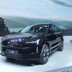 Volvo EX90 Raih Penghargaan Mobil Paling Aman 2026