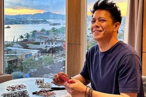 Ariel Noah Ternyata Sedang Tekuni Hobi Rakit Robot Humanoid AI
