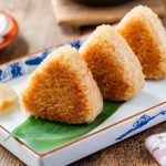 Yaki Onigiri Jepang, Street Food Tokyo Beraroma Mentega Shoyu