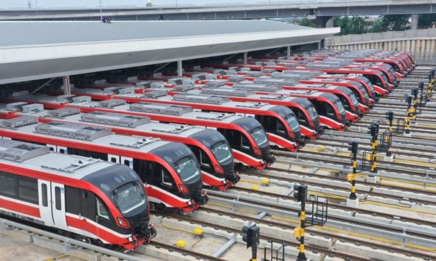 Kemenhub Tambah Kereta LRT Jabodebek Demi Waktu Tunggu
