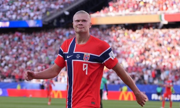 Erling Haaland Menangis Usai Norwegia Disingkirkan Brasil