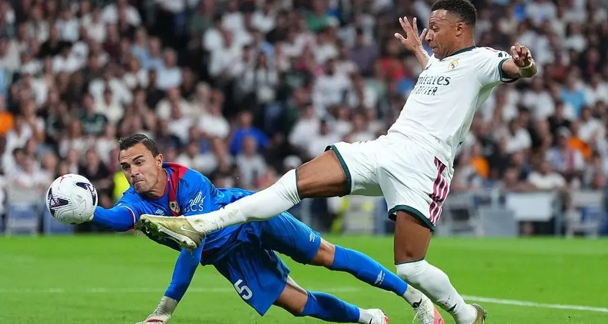 Emil Audero Tampil Catatkan 7 Penyelamatan Lawan Real Madrid
