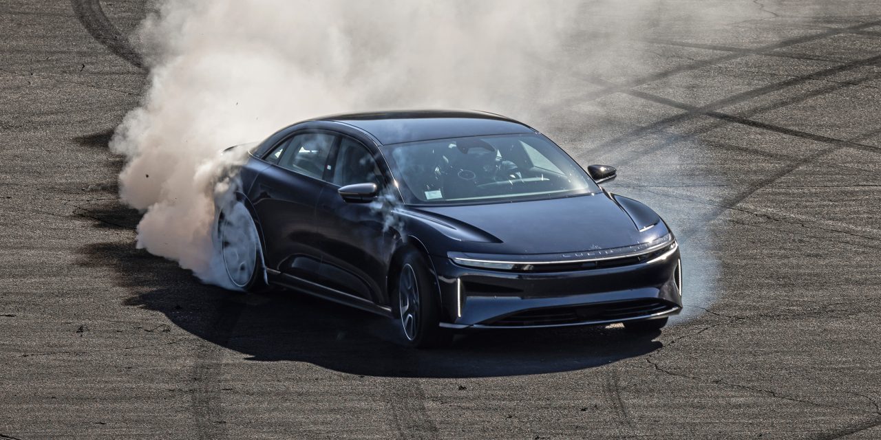 Lucid Air Sapphire Bawa Pembaruan Perangkat Lunak Track Mode