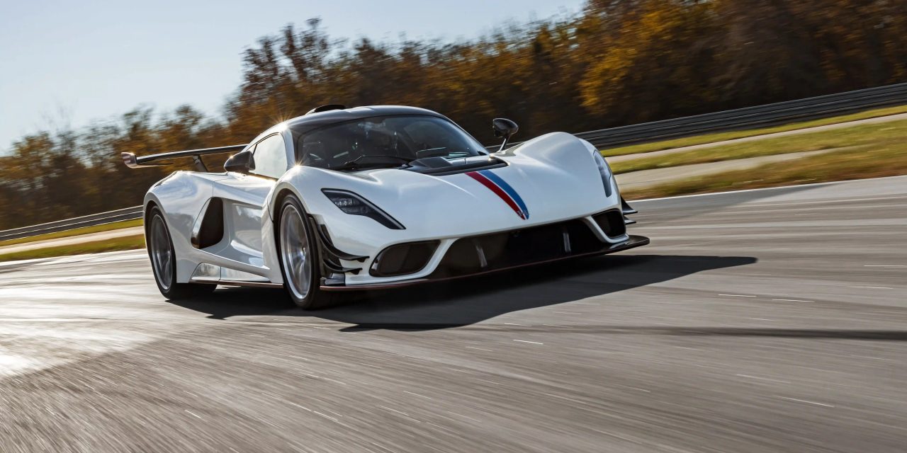 Hennessey Venom F5 Revolution Roadster Siap Cetak Rekor