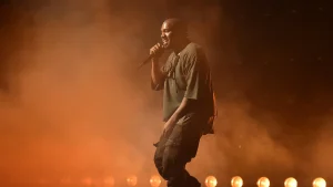 Ye (Kanye West) Bawa Panggung Megah 360° ke GBK Oktober Ini